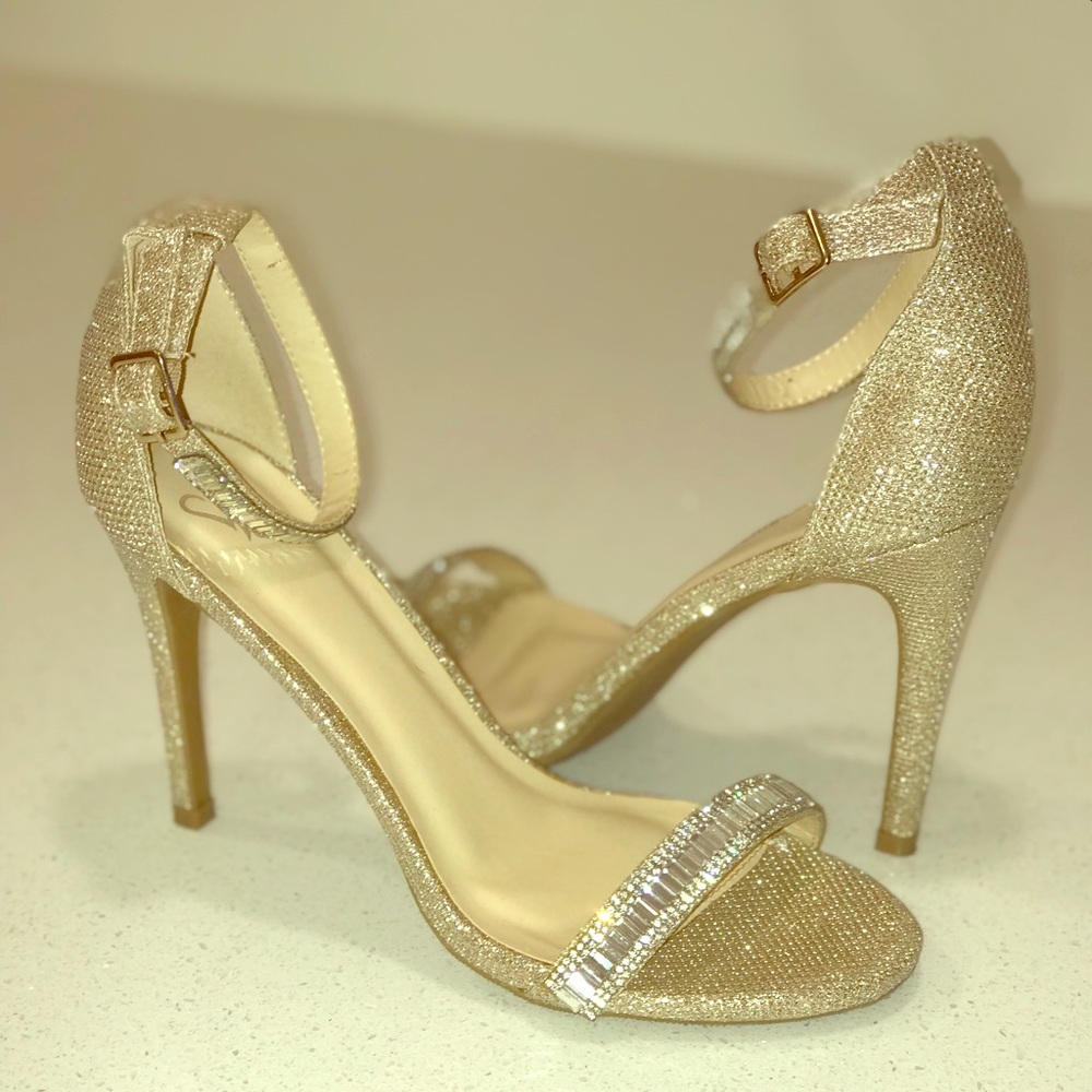 Windsor shimmer heels! ✨